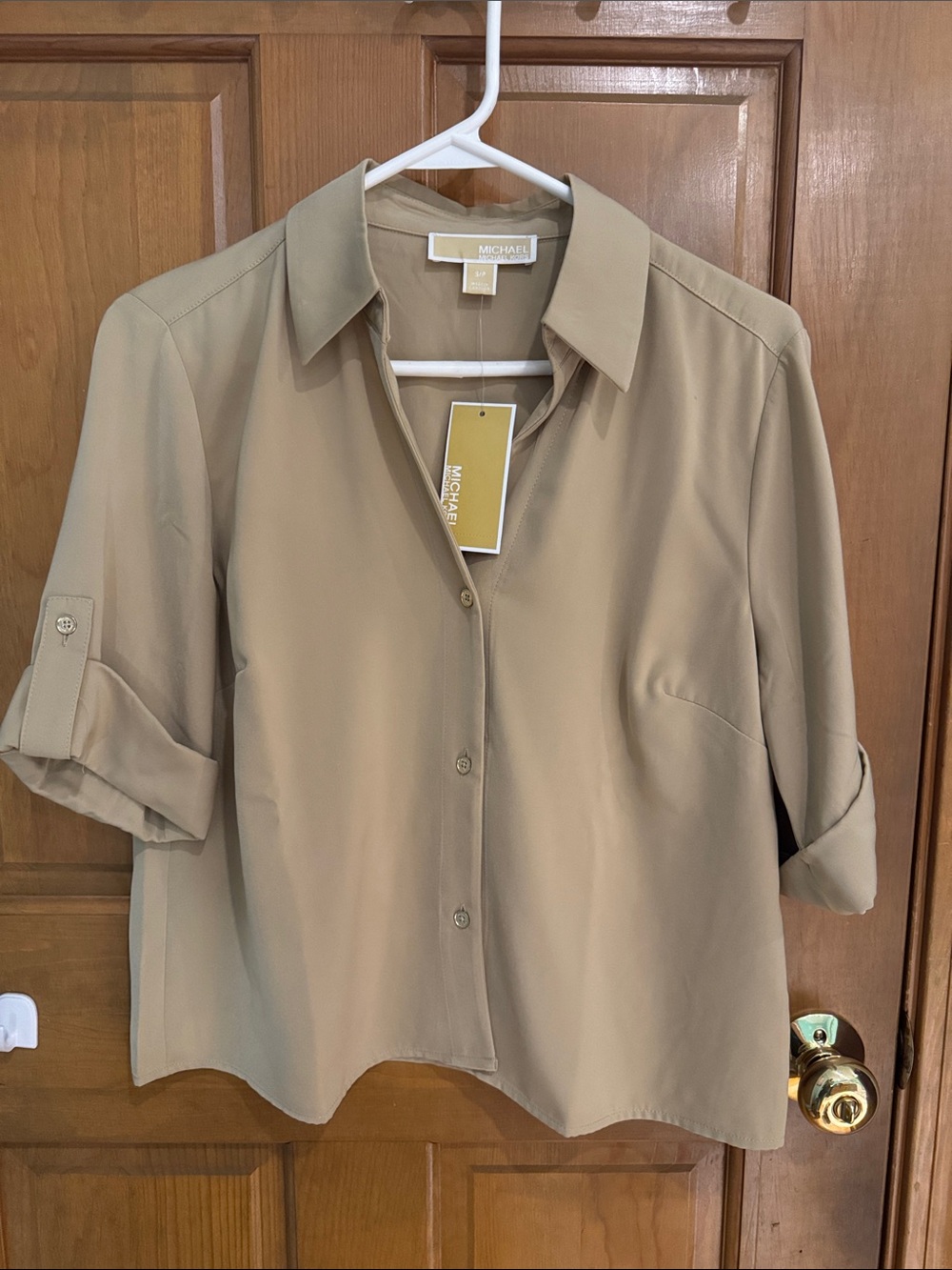 Michael Kors Beige Button-Front Collared Blouse